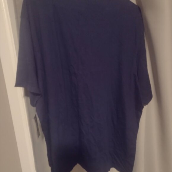 Two Steve and Barry's Wonderwall tshirts new with tags XL and xxl - Picture 2 of 8